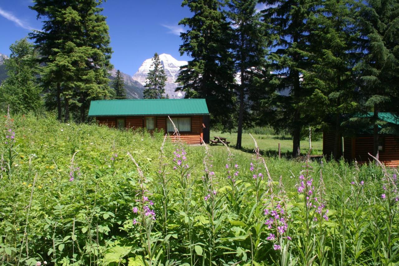 Mount Robson Lodge Экстерьер фото